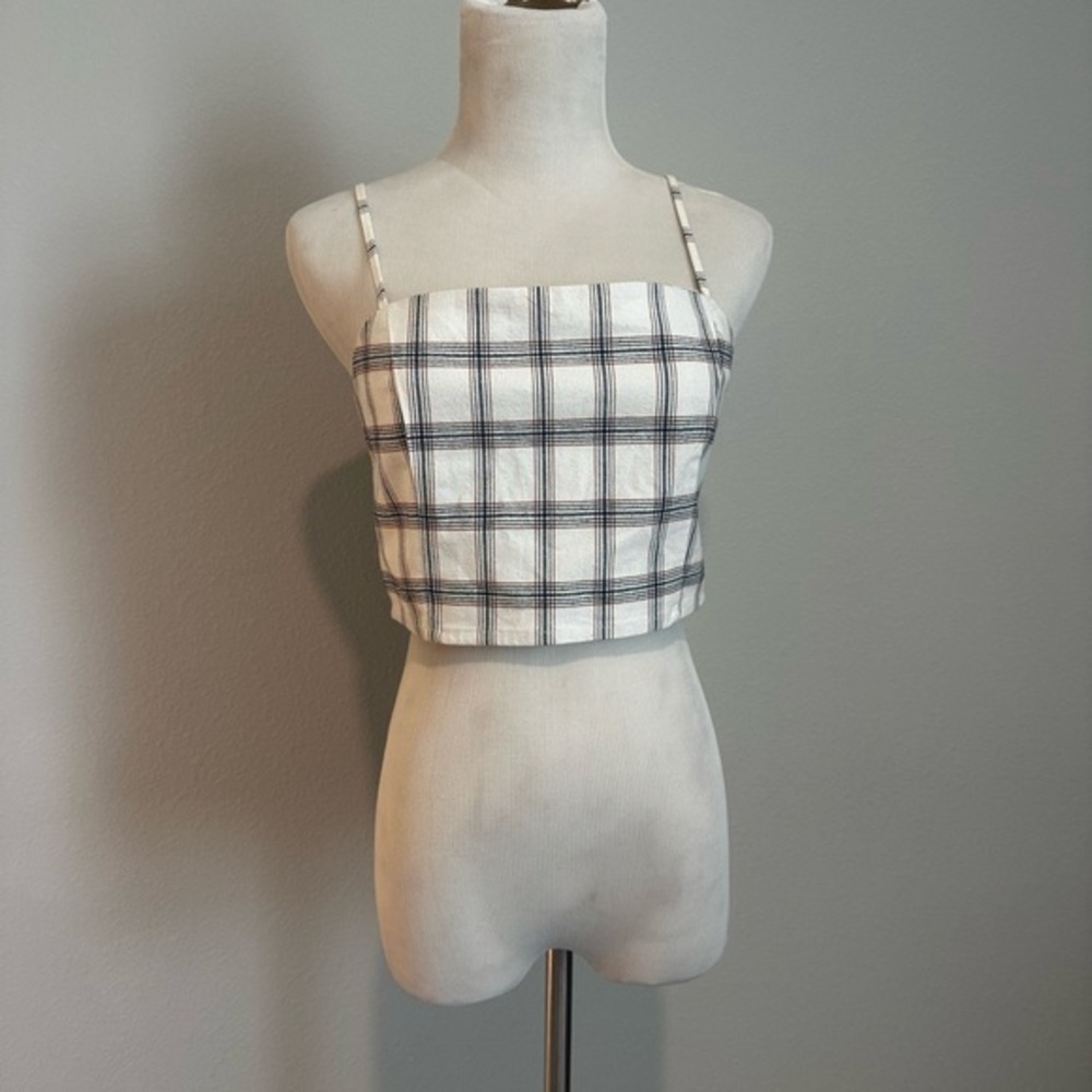 Forever 21 crop size medium NWT